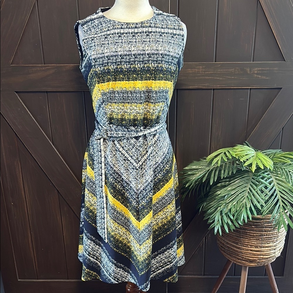 Yellow and Blue Sleeveless Midi A-line Dress with Crew Neck for Work